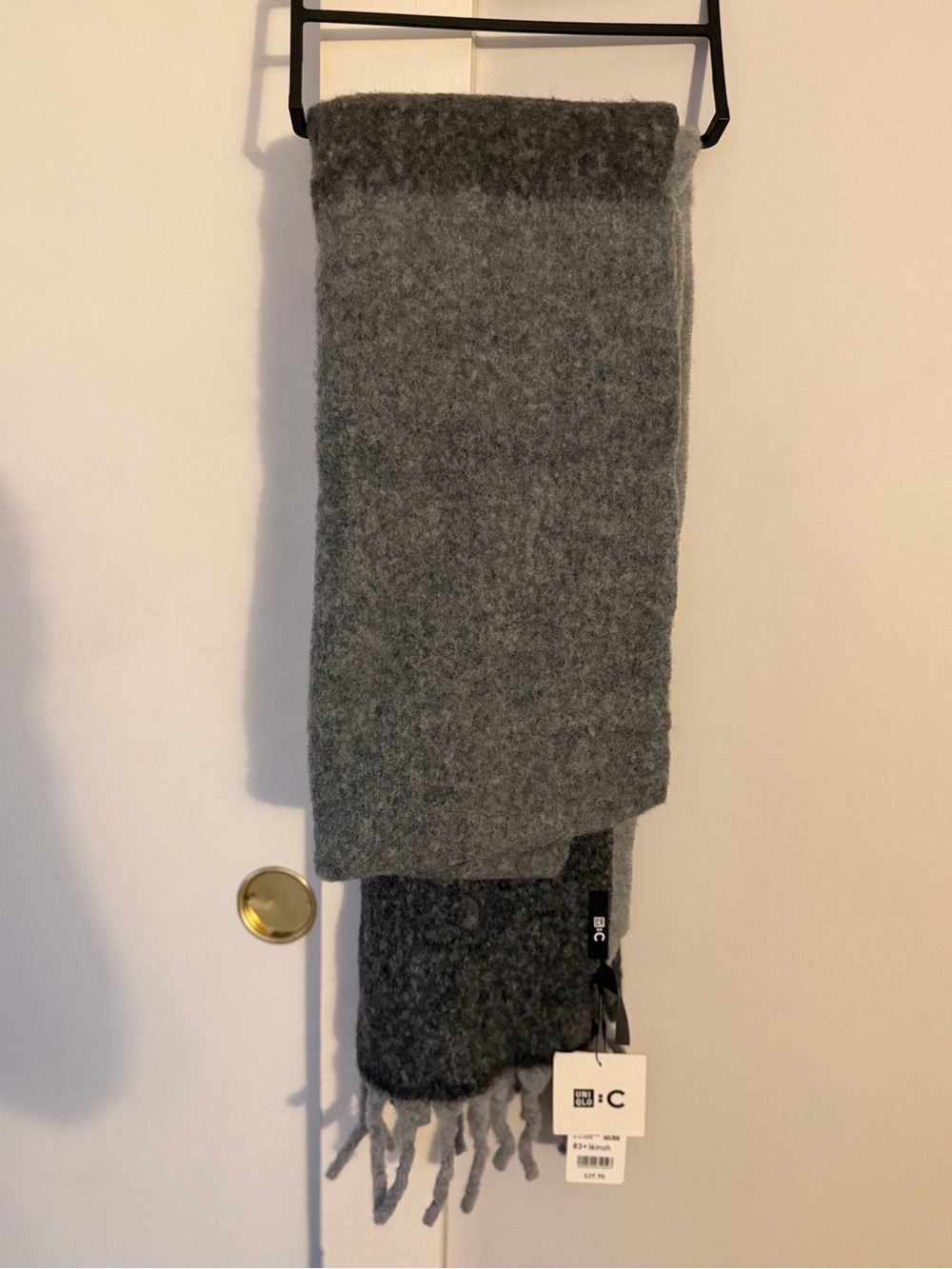 Uniqlo Cozy Scarf